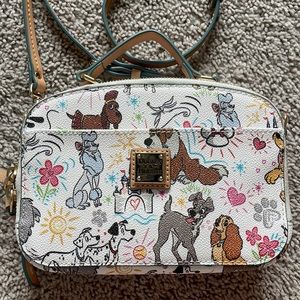 Disney Dooney and Bourke Dogs Sketch Ambler Bag White Crossbody Leather Bag